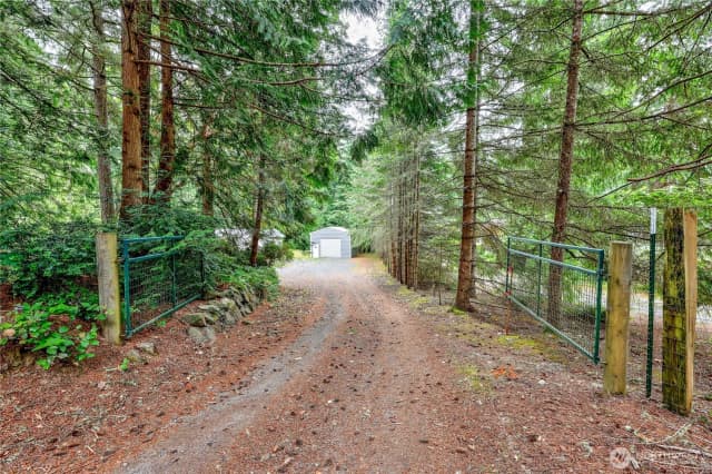 Property photo for 18142 Ne Diamond Drive, Poulsbo photo 3