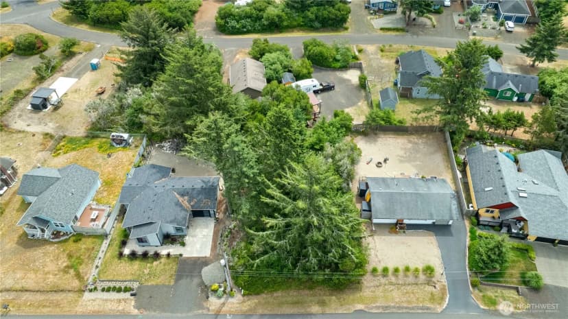 Property photo for 233 S Razor Clam Drive Sw, Ocean Shores photo 8