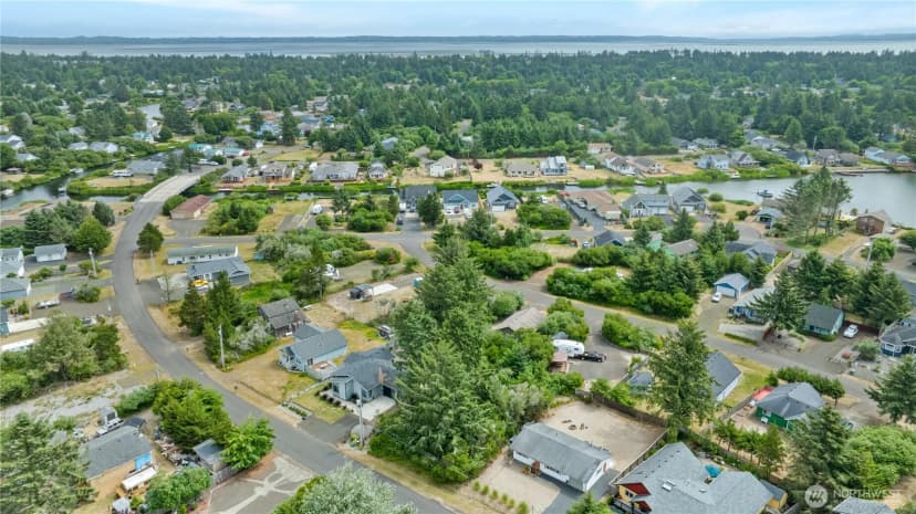 Property photo for 233 S Razor Clam Drive Sw, Ocean Shores photo 6