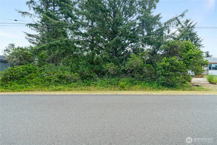 Property photo for 233 S Razor Clam Drive Sw, Ocean Shores