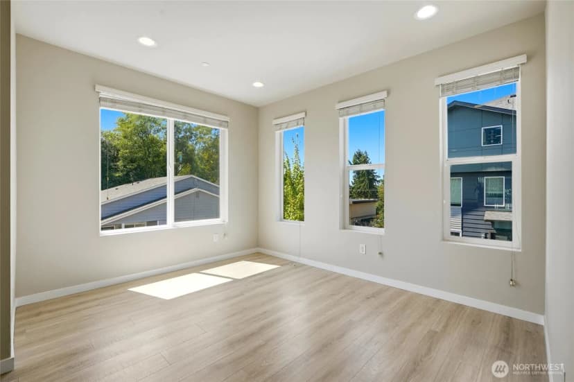 Property photo for 15113 40th Avenue W #c8, Lynnwood photo 17