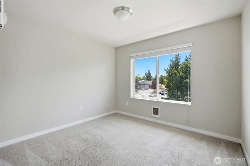 Property photo for 15113 40th Avenue W #c8, Lynnwood photo 32