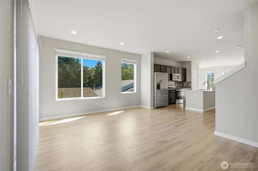 Property photo for 15113 40th Avenue W #c8, Lynnwood photo 24