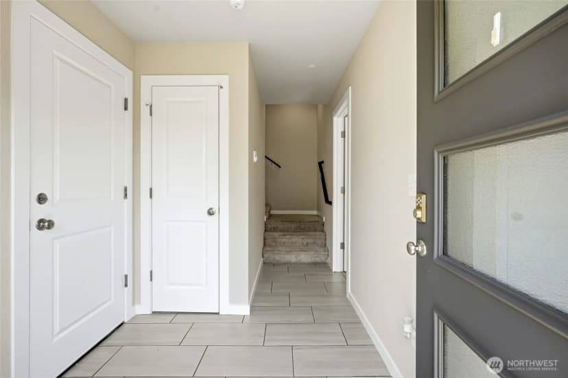 Property photo for 15113 40th Avenue W #c8, Lynnwood photo 5