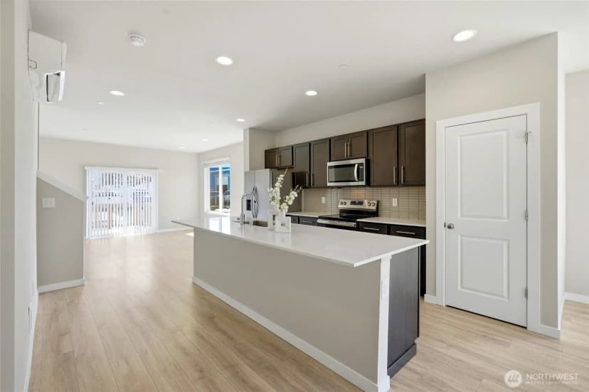 Property photo for 15113 40th Avenue W #c8, Lynnwood photo 10