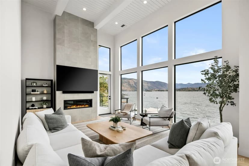 Property photo for 3212 S Lakeshore Road, Chelan photo 14