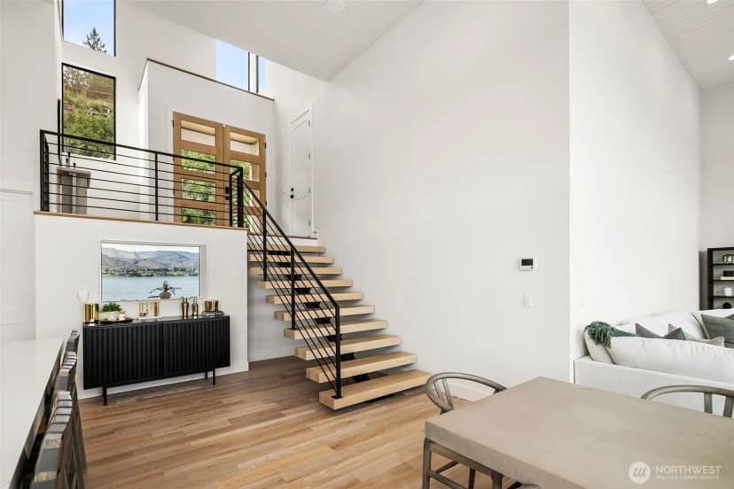 Property photo for 3212 S Lakeshore Road, Chelan photo 16