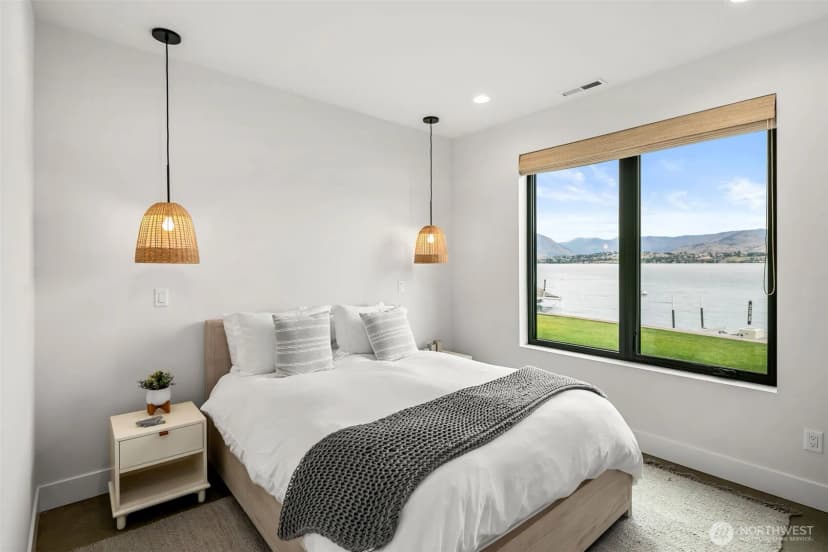 Property photo for 3212 S Lakeshore Road, Chelan photo 28