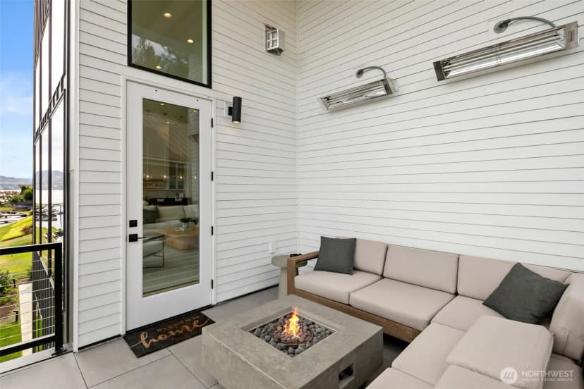 Property photo for 3212 S Lakeshore Road, Chelan photo 15