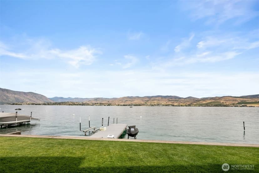 Property photo for 3212 S Lakeshore Road, Chelan photo 38