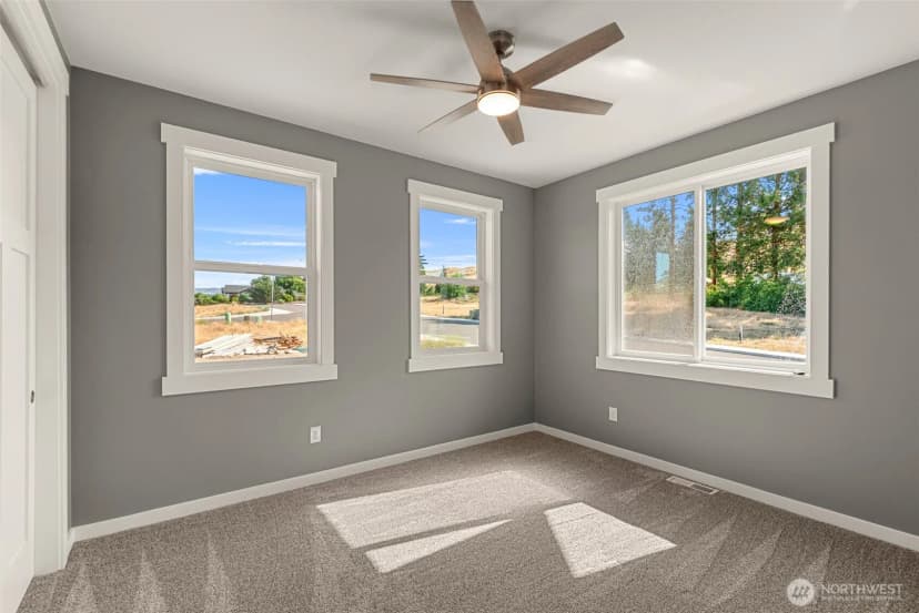 Property photo for 3240 Nw Brianna Avenue, East Wenatchee photo 6
