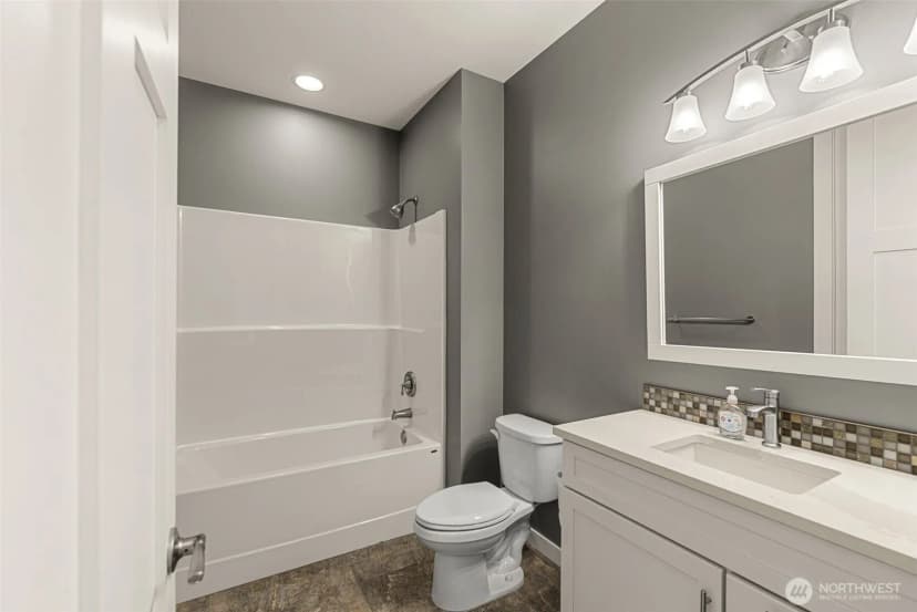 Property photo for 3240 Nw Brianna Avenue, East Wenatchee photo 34