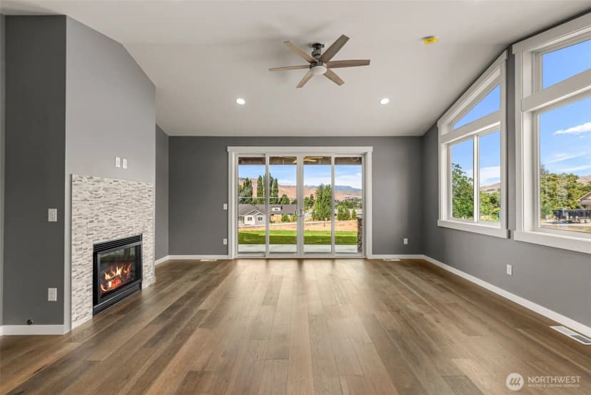 Property photo for 3240 Nw Brianna Avenue, East Wenatchee photo 19