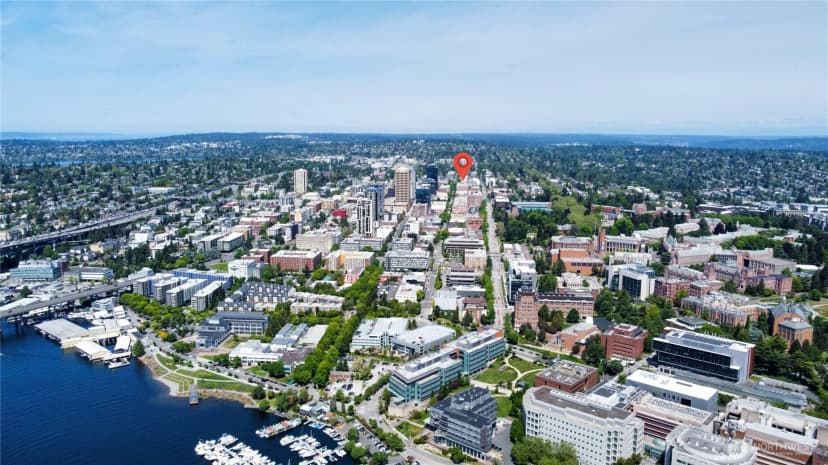 Property photo for 4722 - 4730 15th Avenue Ne, Seattle photo 4