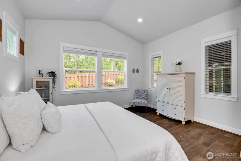 Property photo for 3425 Arrowroot Street Se, Lacey photo 21