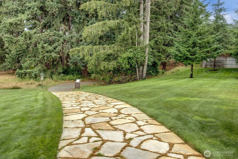 Property photo for 3425 Arrowroot Street Se, Lacey photo 38