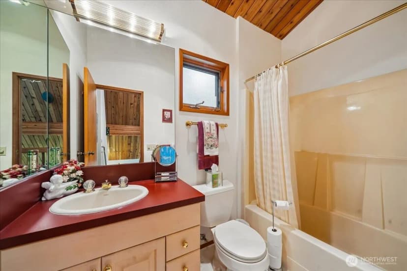 Property photo for 14025 96th Street Ct, Anderson Island photo 36