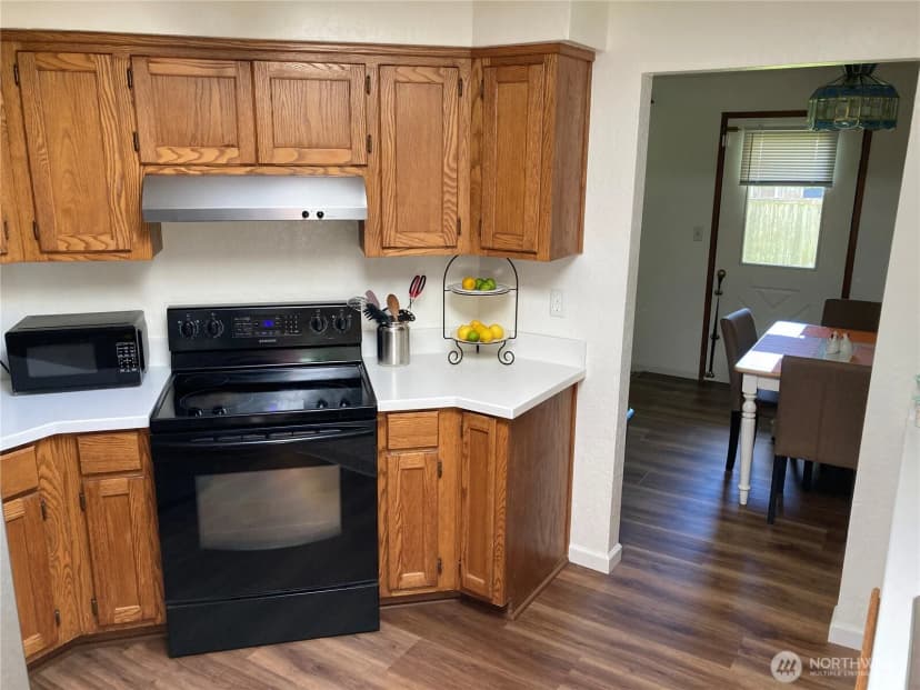 Property photo for 11716 26th Street Ne, Lake Stevens photo 16