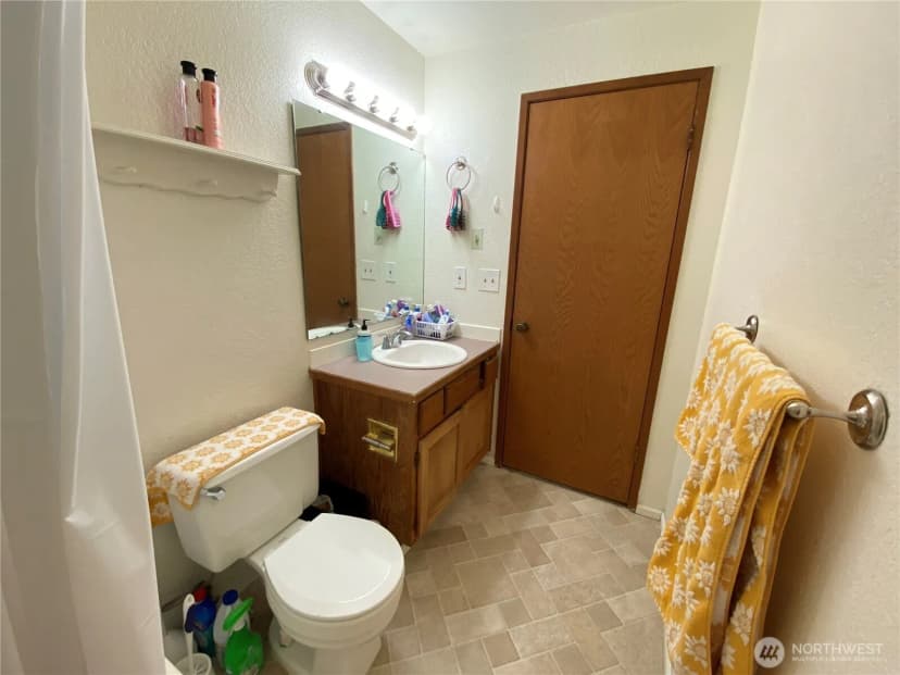 Property photo for 11716 26th Street Ne, Lake Stevens photo 22