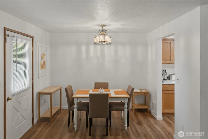 Property photo for 11716 26th Street Ne, Lake Stevens photo 11