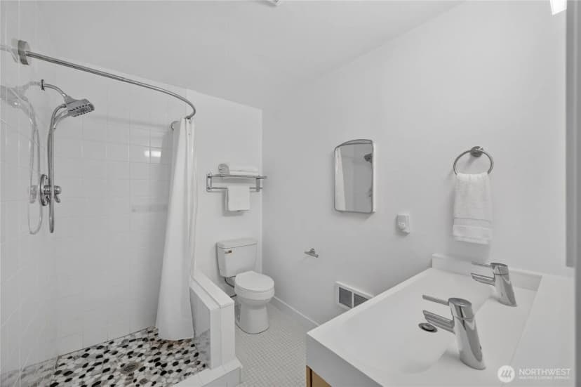 Property photo for 610 Northshore Drive #6121, Bellingham photo 15