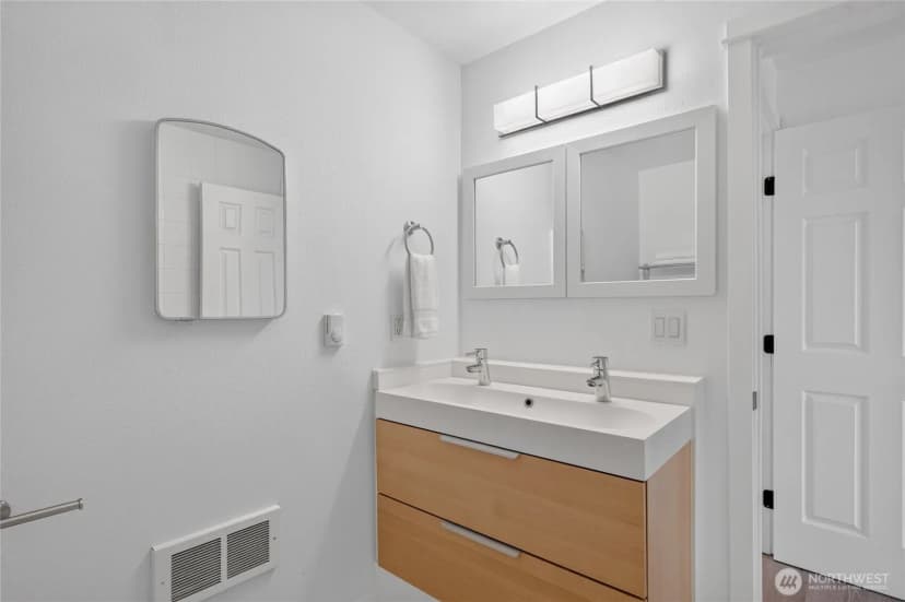 Property photo for 610 Northshore Drive #6121, Bellingham photo 14