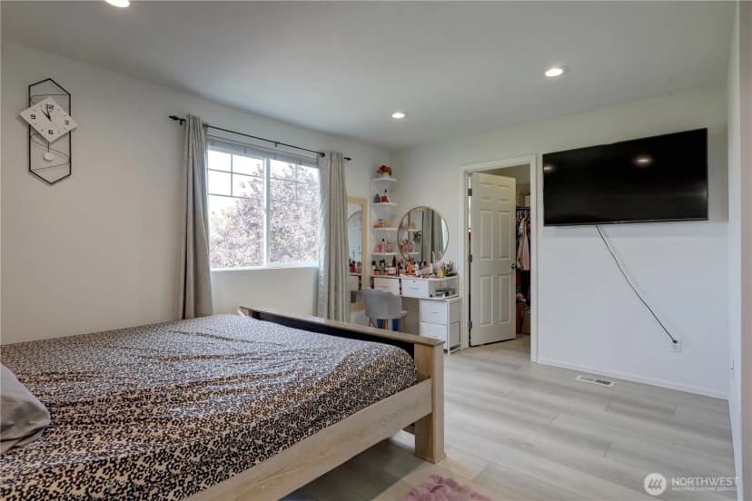 Property photo for 13021 12th Place W, Everett photo 13