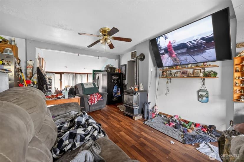 Property photo for 207 W Montana Avenue, Roslyn photo 8