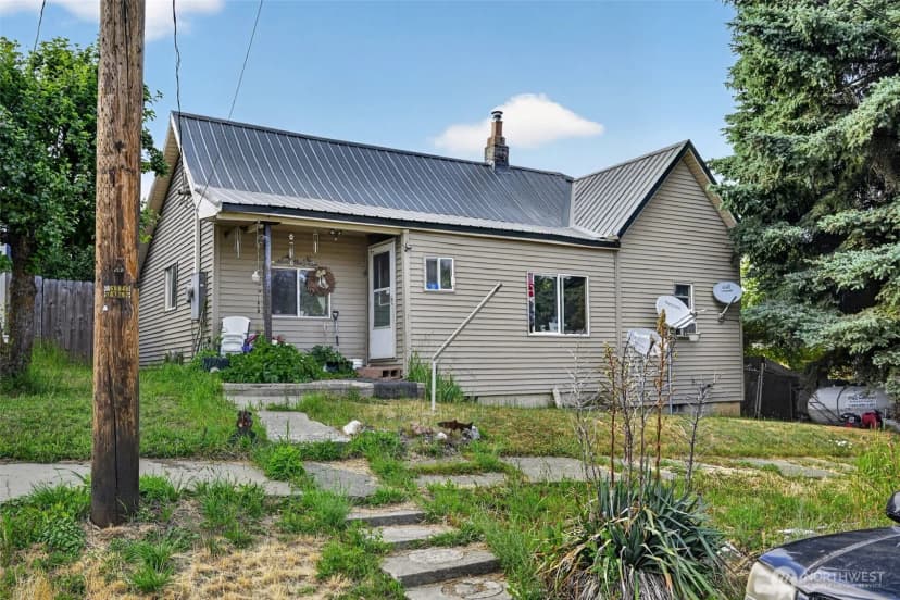 Property photo for 207 W Montana Avenue, Roslyn photo 2