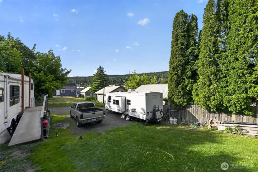 Property photo for 207 W Montana Avenue, Roslyn photo 25
