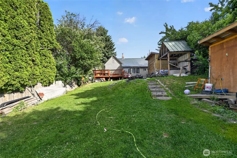 Property photo for 207 W Montana Avenue, Roslyn photo 23