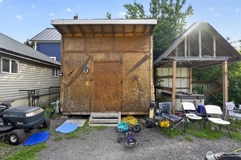 Property photo for 207 W Montana Avenue, Roslyn photo 19
