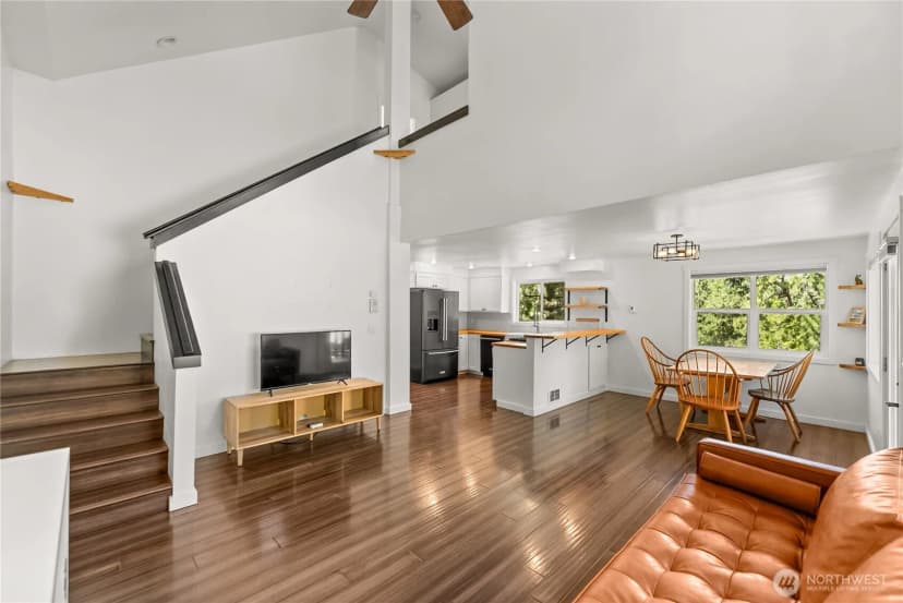 Property photo for 32 Crabapple Road, Winthrop photo 8
