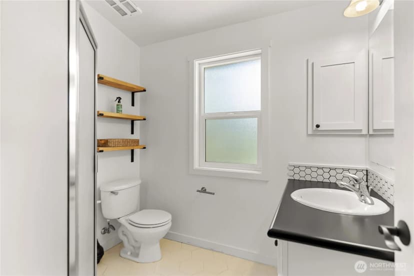 Property photo for 32 Crabapple Road, Winthrop photo 27