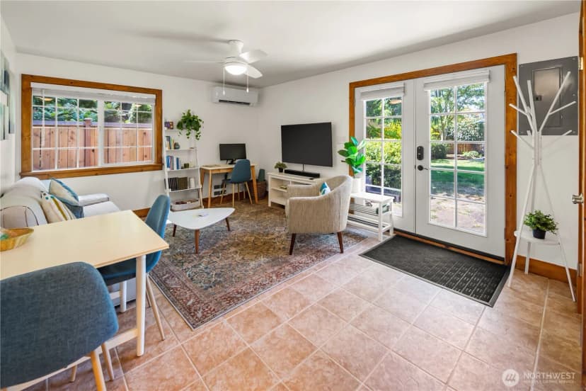 Property photo for 11202 Marine View Drive Sw, Seattle photo 27