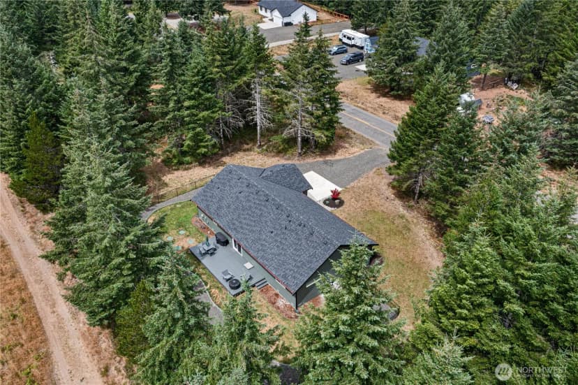 Property photo for 911 W California Road, Shelton photo 36