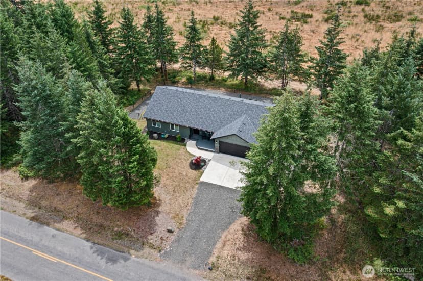 Property photo for 911 W California Road, Shelton photo 38