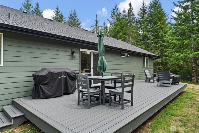 Property photo for 911 W California Road, Shelton photo 34
