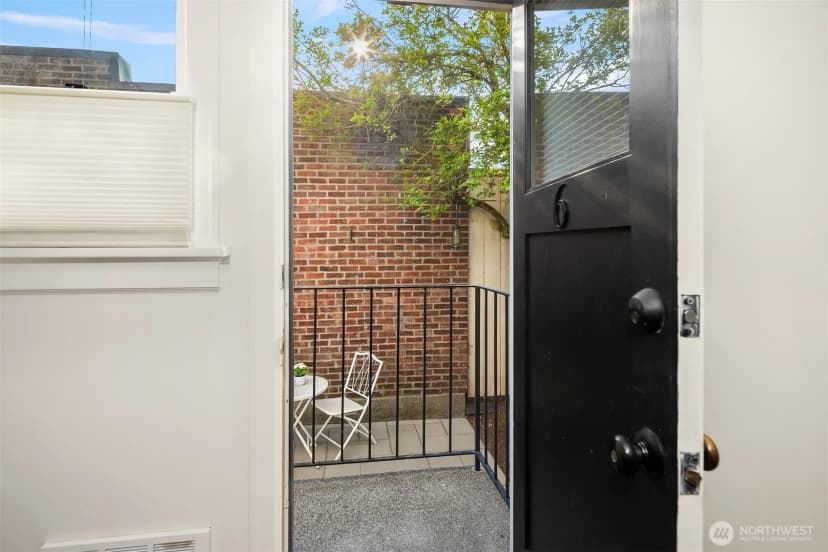 Property photo for 2205 Bigelow Avenue N #6, Seattle photo 13