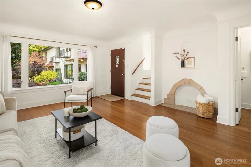 Property photo for 2205 Bigelow Avenue N #6, Seattle photo 6
