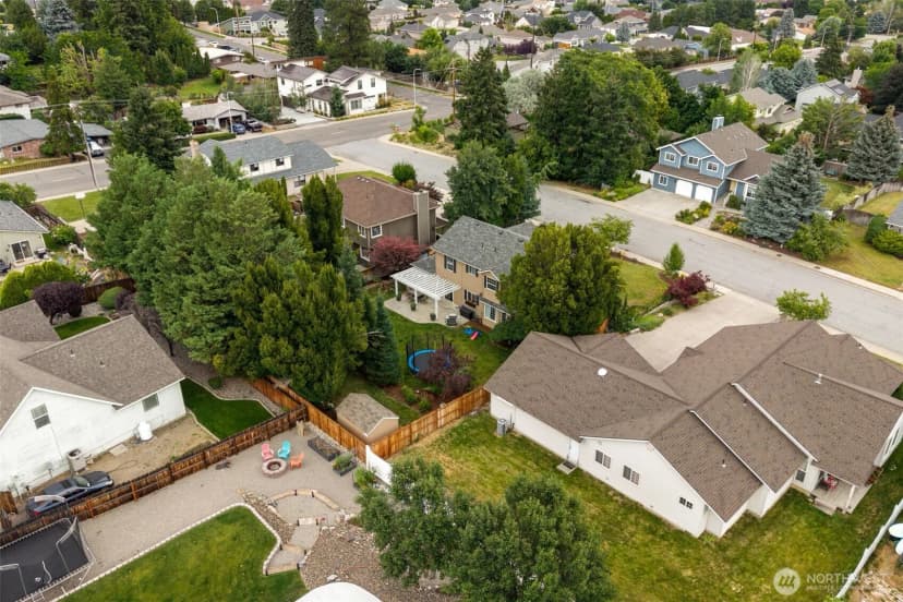 Property photo for 424 Canyon Place, Wenatchee photo 39