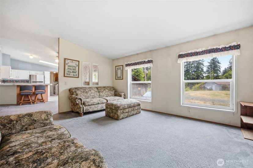 Property photo for 3908 Holtzheimer Trail, Blaine photo 19