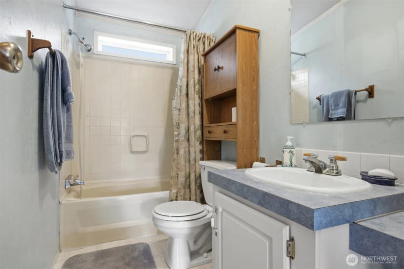 Property photo for 3908 Holtzheimer Trail, Blaine photo 25