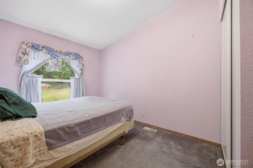 Property photo for 3908 Holtzheimer Trail, Blaine photo 23