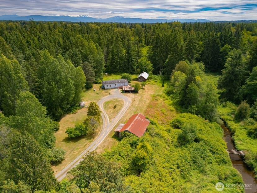 Property photo for 3908 Holtzheimer Trail, Blaine