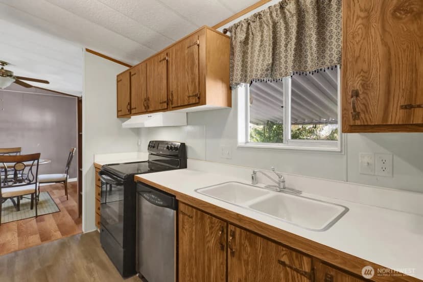 Property photo for 1200 Lincoln Street #231, Bellingham photo 15