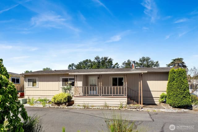 Property photo for 1200 Lincoln Street #231, Bellingham photo 4