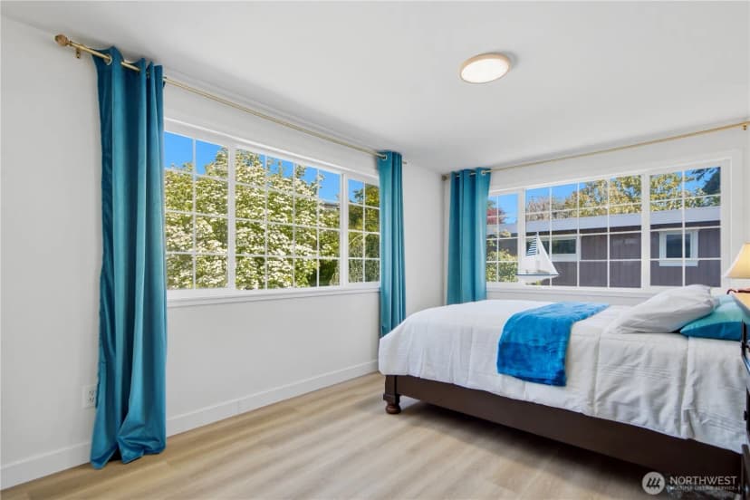 Property photo for 110 174th Place, Bellevue photo 27