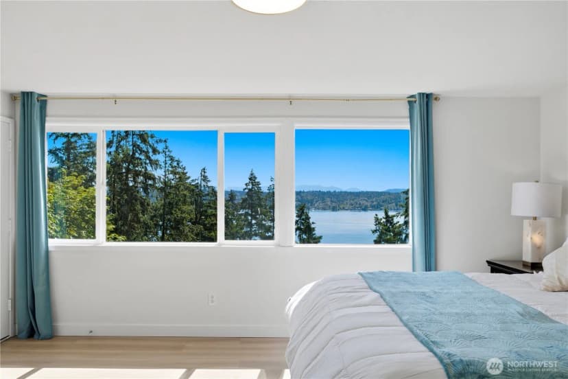 Property photo for 110 174th Place, Bellevue photo 19