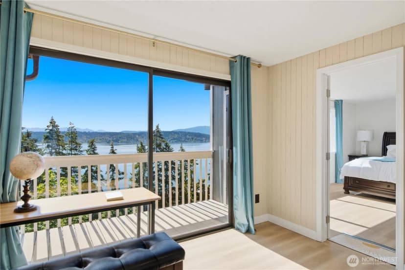 Property photo for 110 174th Place, Bellevue photo 20